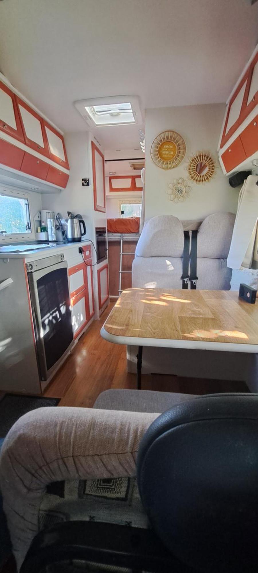 Camping Car A 3 Minutes Du Parc Pairi Daiza Hotel Brugelette Eksteriør billede